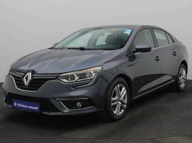 Used 2020 Renault Megane for sale in Dubai