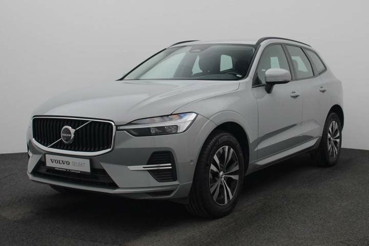 Used 2024 Volvo XC60 for sale in Dubai