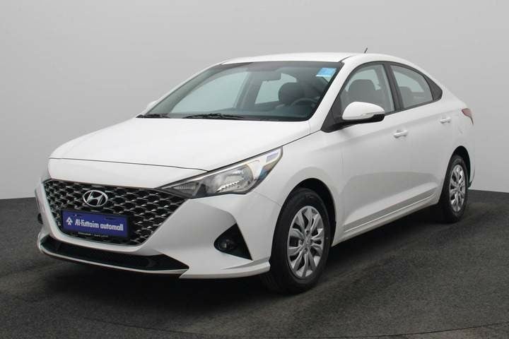 Used 2022 Hyundai Accent for sale in Dubai