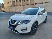 Used 2020 Nissan X-Trail for sale in Riyadh