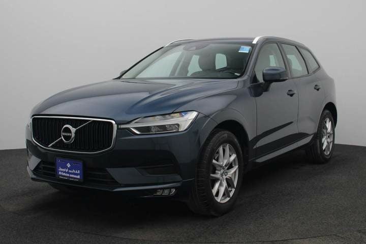 Used 2019 Volvo XC60 for sale in Dubai