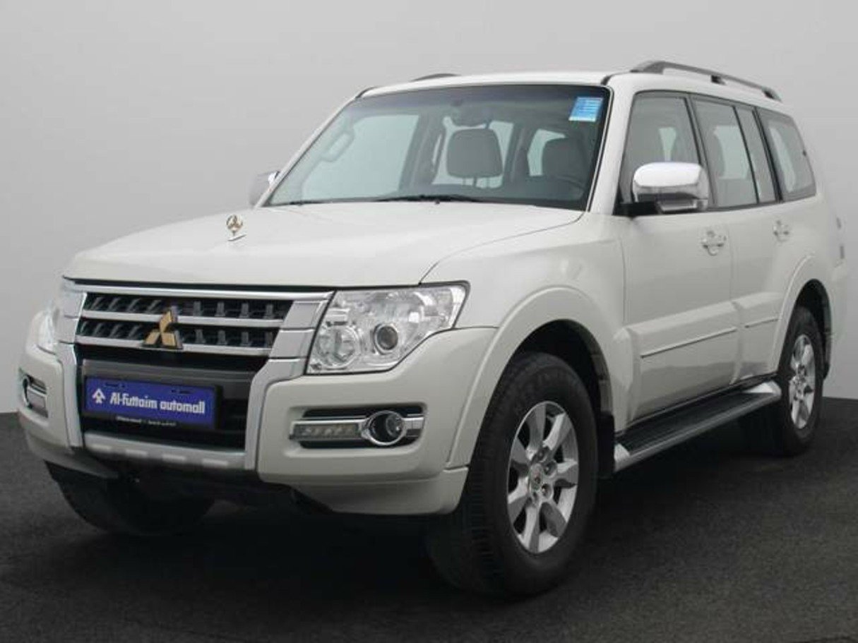 Used 2022 Mitsubishi Pajero for sale in Dubai