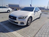 مستعمله 2016 انفنتي Q50 للبيع فى دبي