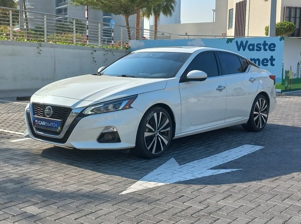 Used 2022 Nissan Altima for sale in Abu Dhabi