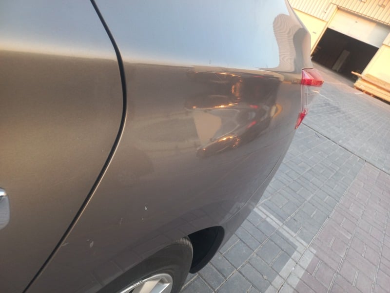 Used 2015 Nissan Sentra for sale in Dubai