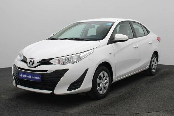 Used 2019 Toyota Yaris for sale in Abu Dhabi