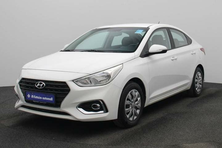 Used 2021 Hyundai Accent for sale in Dubai