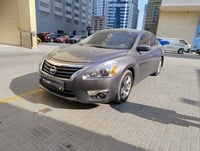 Used 2014 Nissan Altima for sale in Sharjah