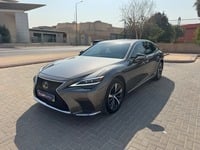 مستعمله 2023 لكزس LS350 للبيع فى الرياض