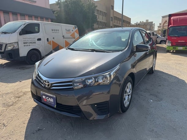 Used 2015 Toyota Corolla for sale in Al Khobar