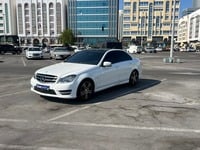 Used 2014 Mercedes C200 for sale in Abu Dhabi