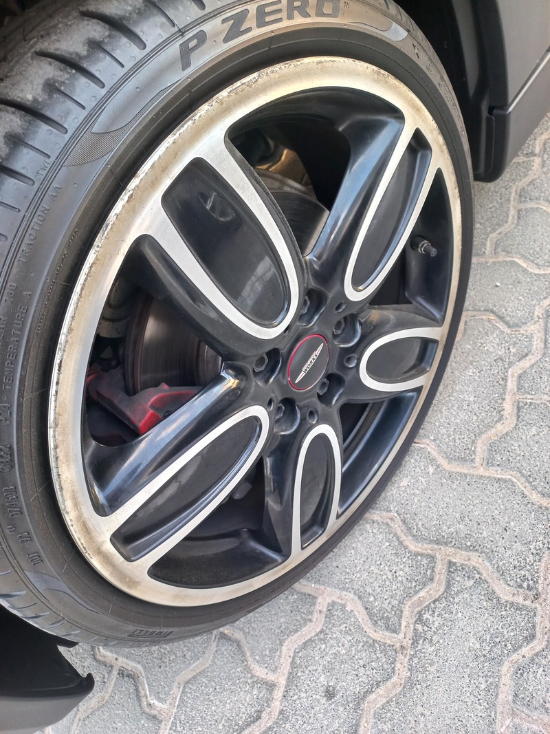 Used 2021 MINI Cooper for sale in Abu Dhabi