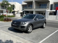 Used 2013 Volkswagen Touareg for sale in Abu Dhabi