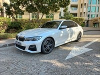 Used 2022 BMW 330 for sale in Dubai