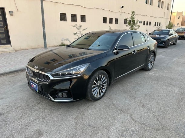 Used 2019 Kia K7 for sale in Riyadh