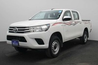 Used 2022 Toyota Hilux for sale in Dubai