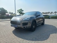 Used 2016 Porsche Cayenne S for sale in Dubai