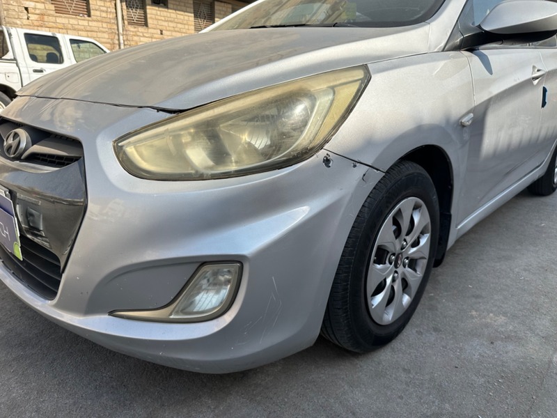 Used 2012 Hyundai Accent for sale in Riyadh