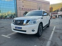 Used 2017 Nissan Patrol for sale in Dubai