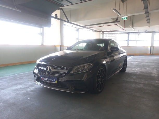 Used 2019 Mercedes C200 for sale in Dubai