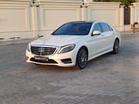 Used 2014 Mercedes S500 for sale in Abu Dhabi