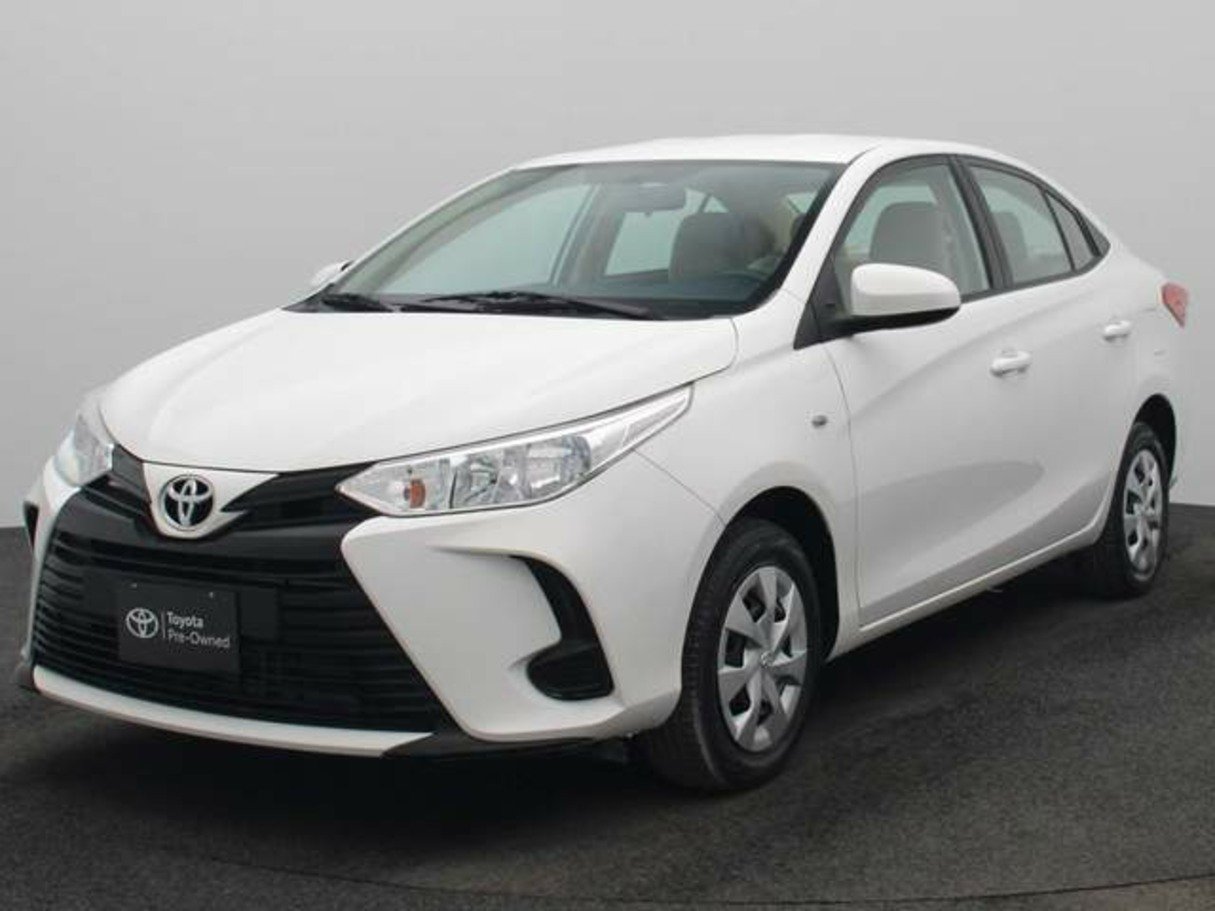 Used 2021 Toyota Yaris for sale in Dubai