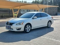 Used 2014 Nissan Altima for sale in Abu Dhabi