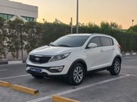 Used 2015 Kia Sportage for sale in Dubai