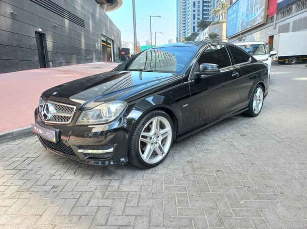 Used 2014 Mercedes C250 for sale in Dubai