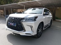 Lexus LX570