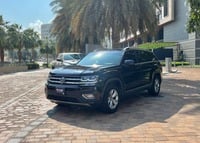 Used 2019 Volkswagen Teramont for sale in Dubai