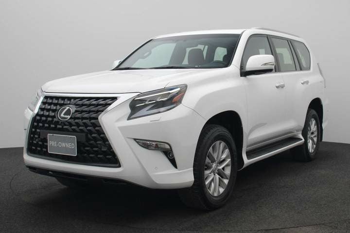 Used 2021 Lexus GX460 for sale in Abu Dhabi