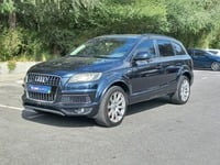 Used 2011 Audi Q7 for sale in Abu Dhabi