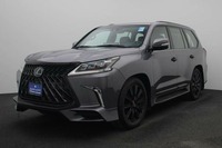 Used 2019 Lexus LX570 for sale in Dubai