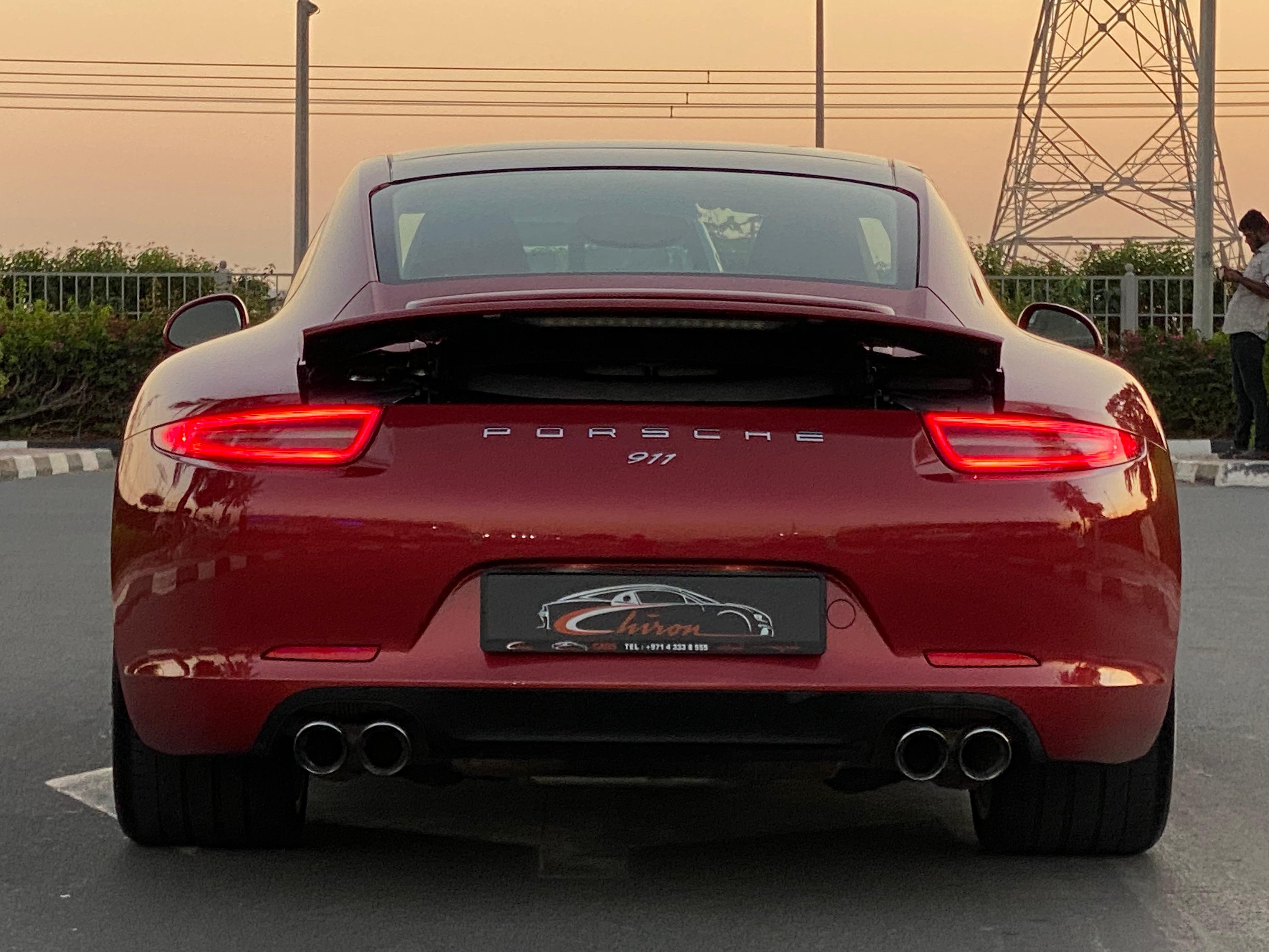 مستعمله 2014 بورش 911 كاريرا 4 GTS للبيع فى دبي