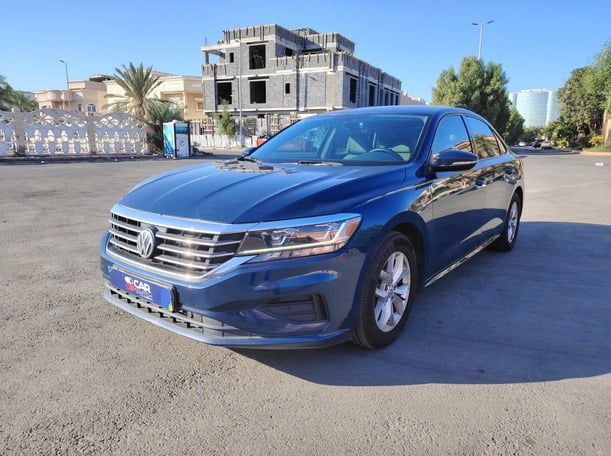 Used 2020 Volkswagen Passat for sale in Jeddah