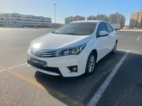 Used 2015 Toyota Corolla for sale in Sharjah