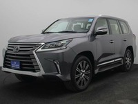 Lexus LX570