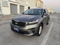 Used 2018 Kia Sorento for sale in Al Khobar