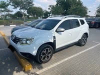 Used 2020 Renault Duster for sale in Ajman