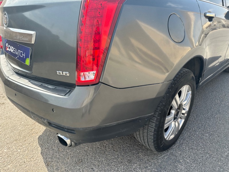 Used 2013 Cadillac SRX for sale in Riyadh