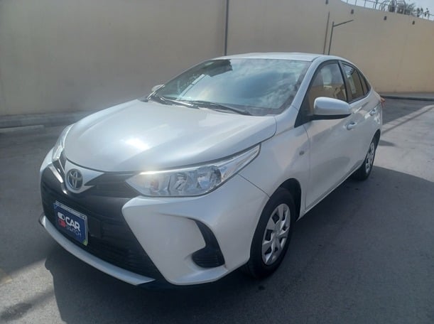 Used 2021 Toyota Yaris for sale in Riyadh