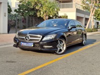 Used 2013 Mercedes CLS500 for sale in Dubai