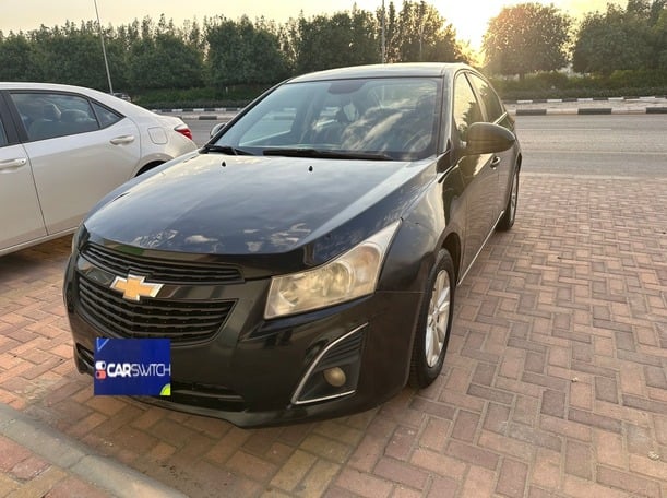 Used 2013 Chevrolet Cruze for sale in Dammam