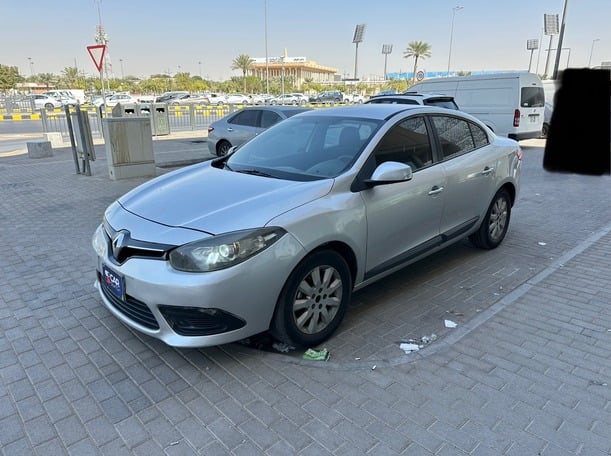 Used 2015 Renault Fluence for sale in Riyadh