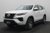 Used 2023 Toyota Fortuner for sale in Abu Dhabi