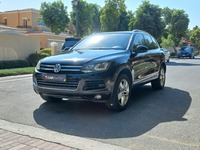 Used 2011 Volkswagen Touareg for sale in Dubai