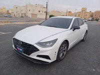 Used 2022 Hyundai Sonata for sale in Riyadh