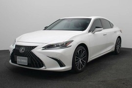 لكزس ES350 مستعمله 2023 لكزس ES350 للبيع فى أبوظبي