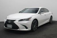 Used 2023 Lexus ES350 for sale in Abu Dhabi